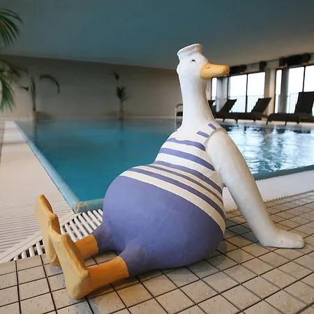 Congress Am Stadtpark 4*