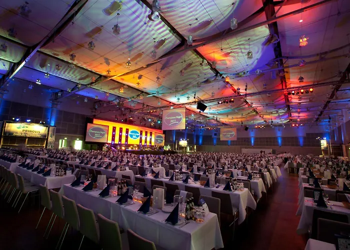 Hotel Congress Am Stadtpark 4*