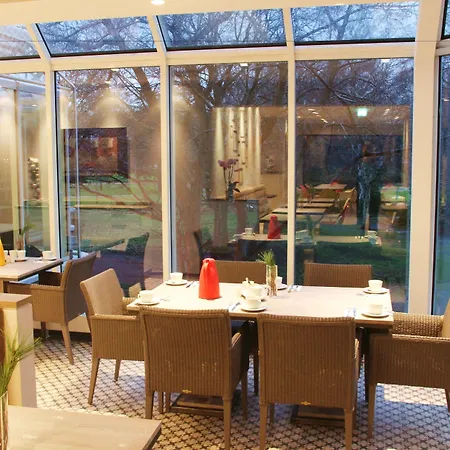 Hotell Congress Am Stadtpark